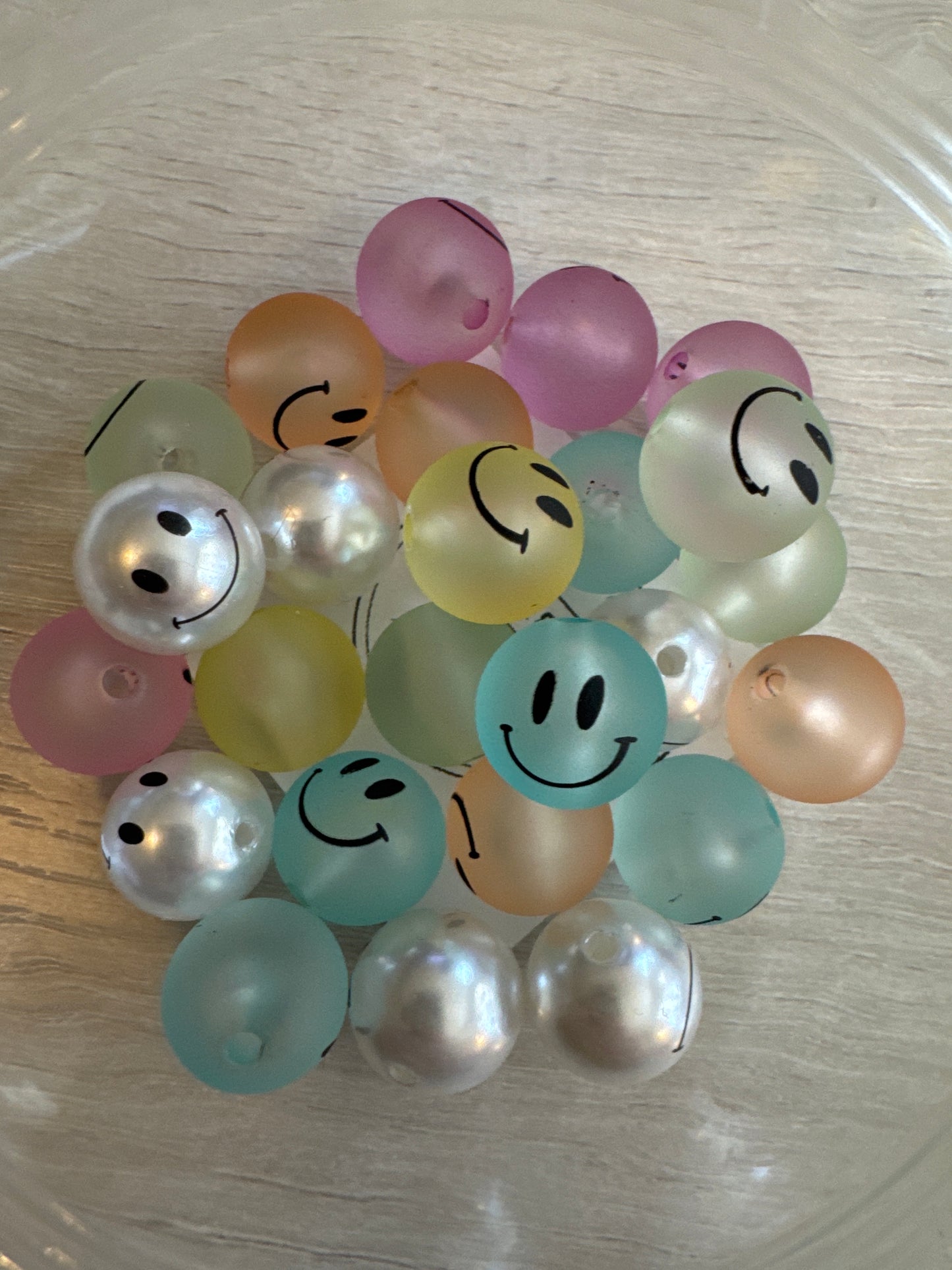 16mm Acrylic Smiley face beads (mixed bag of 5)