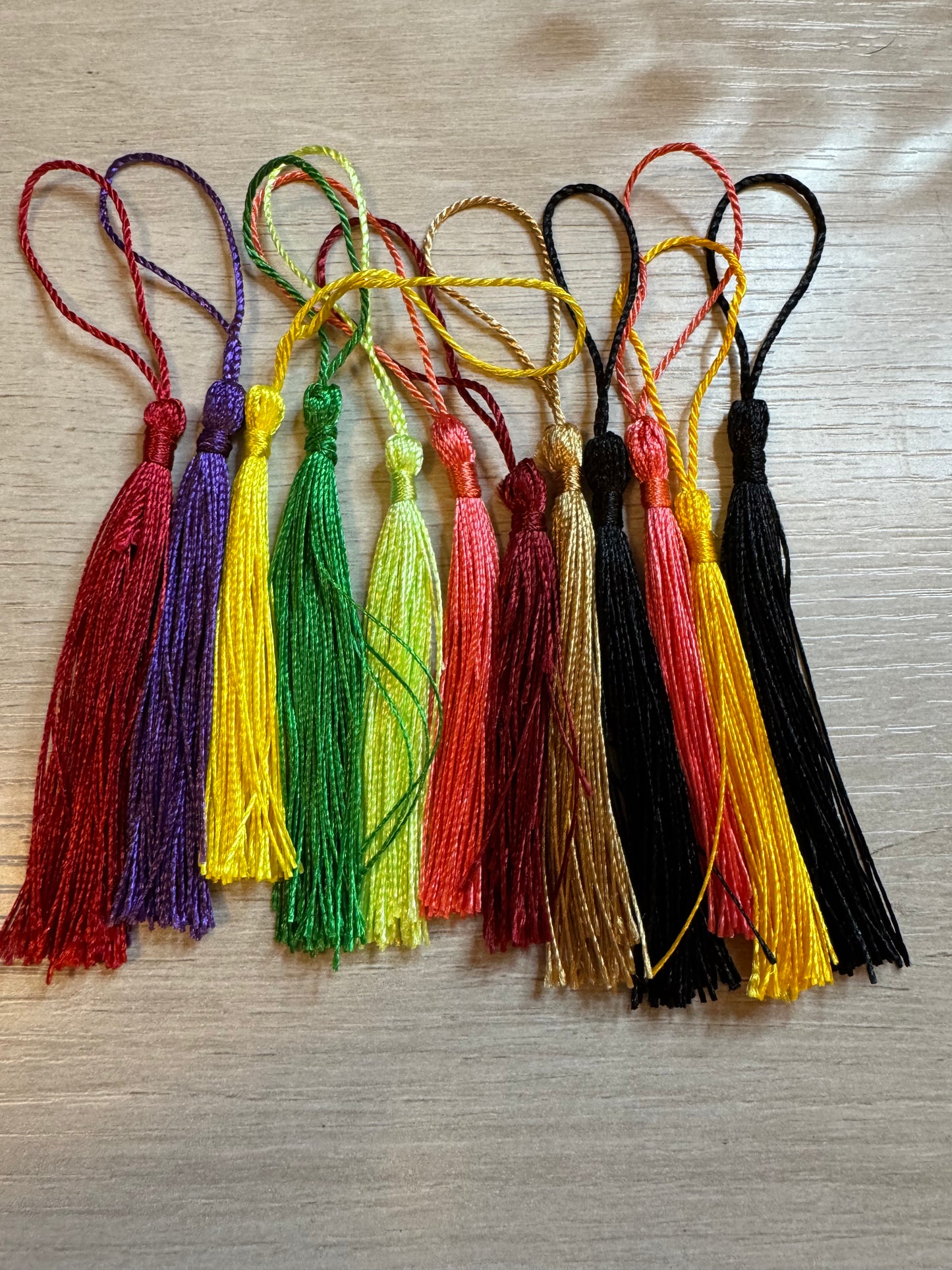 Large Tassels - Mixed Bag (10)