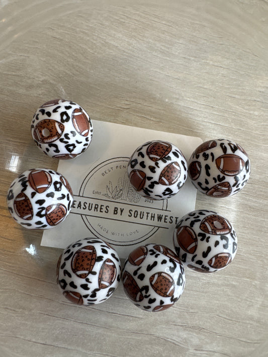 20mm Bubblegum Leopard Football