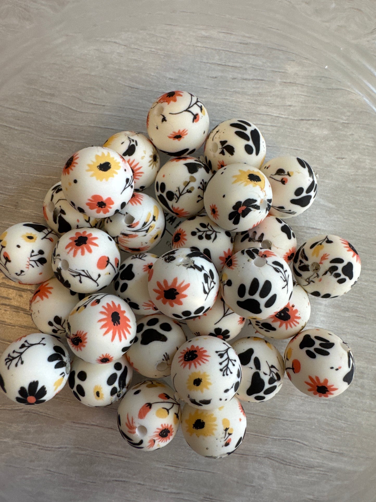 15mm Boho Dog Print silicone beads