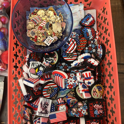 4th of July Bead Scoop